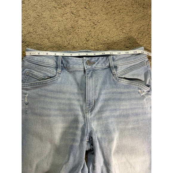 Vera Wang Jeans Crop Women 10 Distressed Light Blue Denim Straight Leg Baggy - Picture 3 of 6